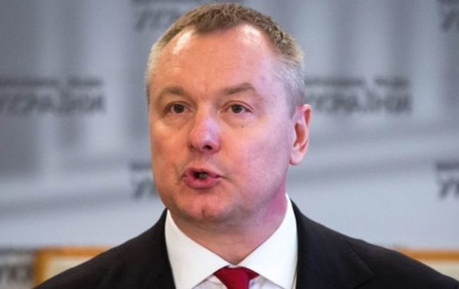 Рада сегодня рассмотрит досрочное прекращение полномочий нардепа Артеменко