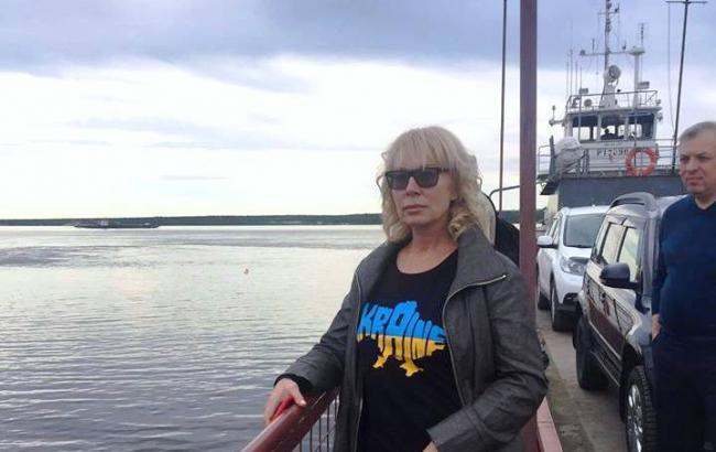 Денисова отправилась в Лабытнанги на встречу с Сенцовым