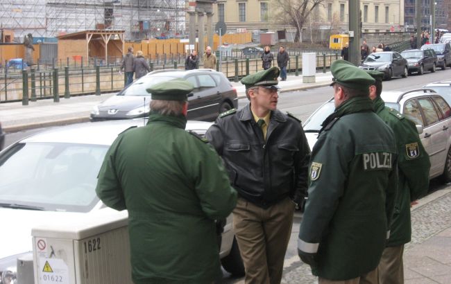 В Берлине возросло число полицейских, пострадавших во время митинга