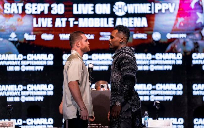 Альварес &ndash; Чарло. Абсолютні чемпіони провели першу битву поглядів: відео