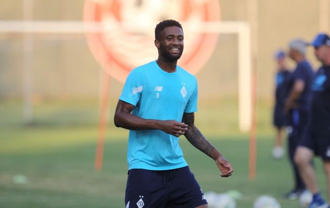 "Динамо" отпустило легионера в Азербайджан