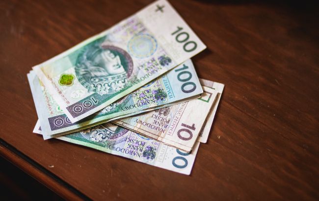 Польський злотий знову подорожчав до гривні