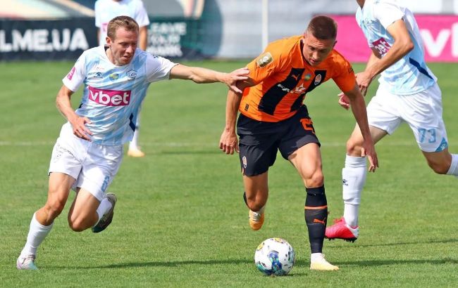 "Шахтер" разгромил "Минай" и остался лидером Премьер-лиги