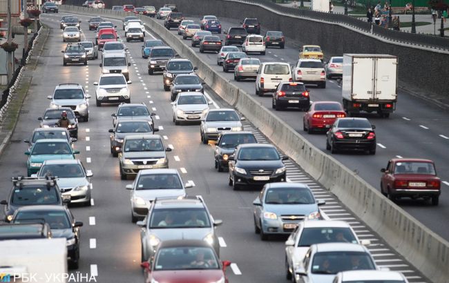 Киев застрял в пробках: какая ситуация на дорогах
