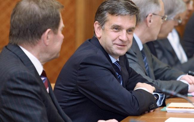 В окружении Зурабова заявили, что он сам просил Путина об увольнении