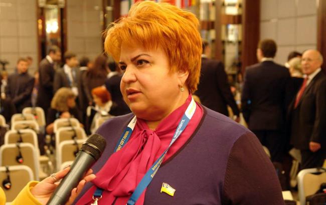 Рада припинила повноваження нардепа Єфремової