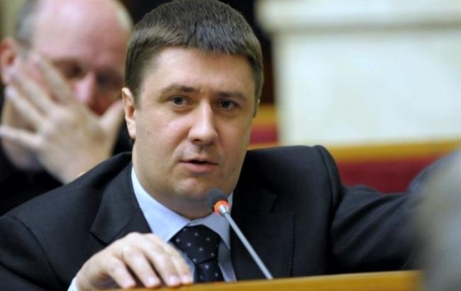 Кабмин одобрил законопроект контрактно-конкурсной форме работы в сфере культуры