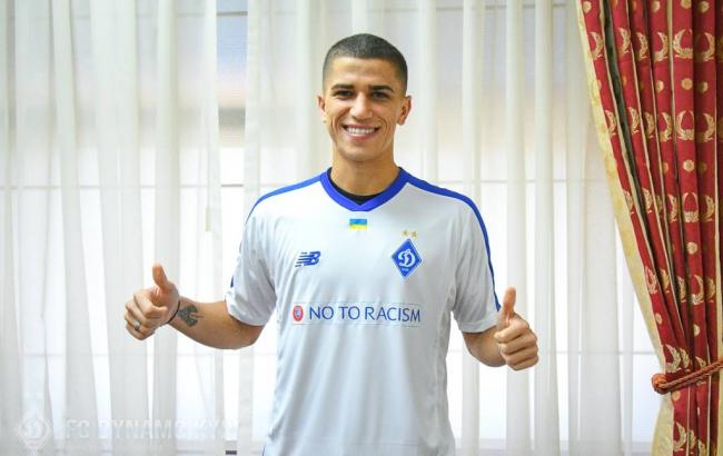 "Динамо" объявило о подписании бразильского полузащитника Буэно