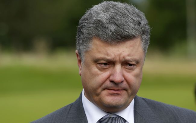 Порошенко пообещал освободить донецкий аэропорт