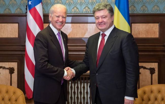Порошенко начал встречу с Байденом