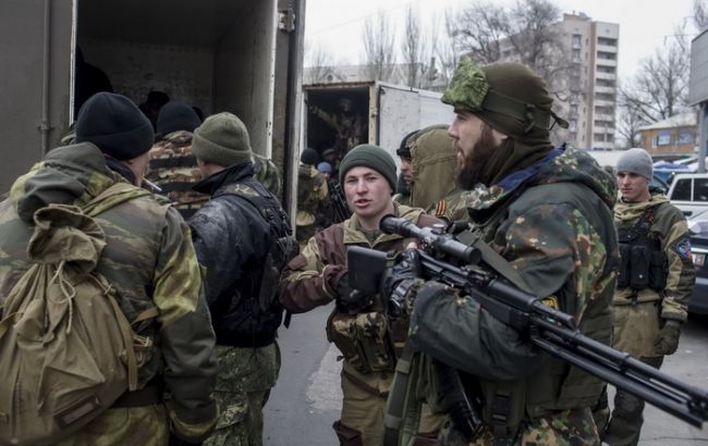 Боевики обстреляли силы АТО под Марьинкой из снайперского оружия