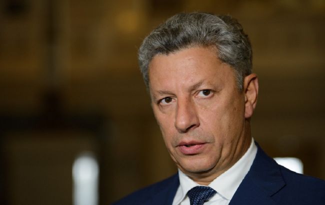 Бойко і Зеленський виходять у другий тур виборів президента, - опитування