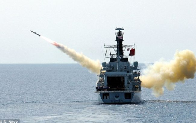 ВМС Британии перешли в режим боевой готовности из-за российских кораблей