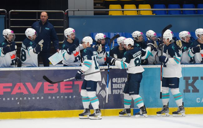 "Сокіл" програв дербі Києва та пропустив "Кепіталз" у лідери хокейної першості