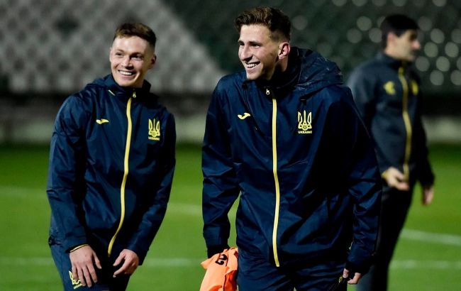 Футболістів збірної України внесли в список ухилянтів: що їм загрожуватиме