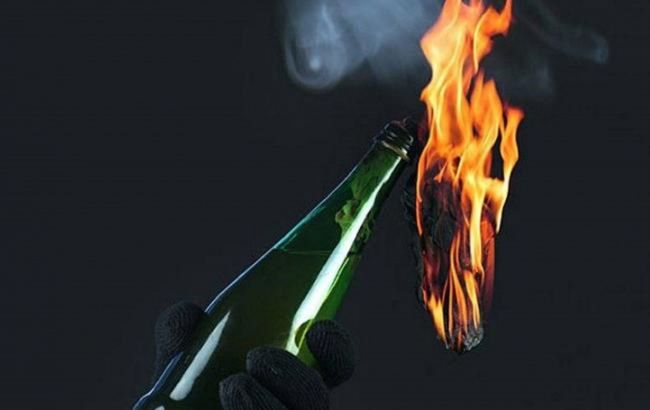 В Бельгии мужчина бросал "коктейли Молотова" в здание парламента