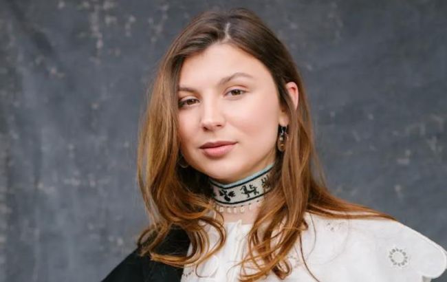 Фіналістка Нацвідбору розкрила сенси своєї пісні та вразила щемливою історією