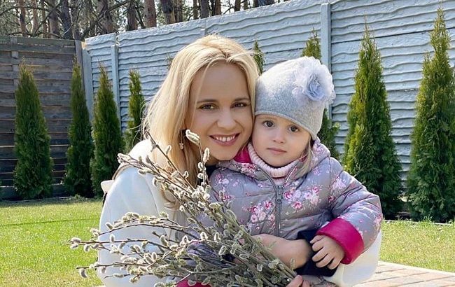 Лилия Ребрик поделилась рецептом легкого в приготовлении сырного пирога на Пасху