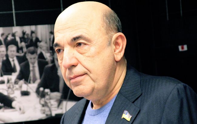 Рабинович заявил, что Украина не может жить на одних траншах