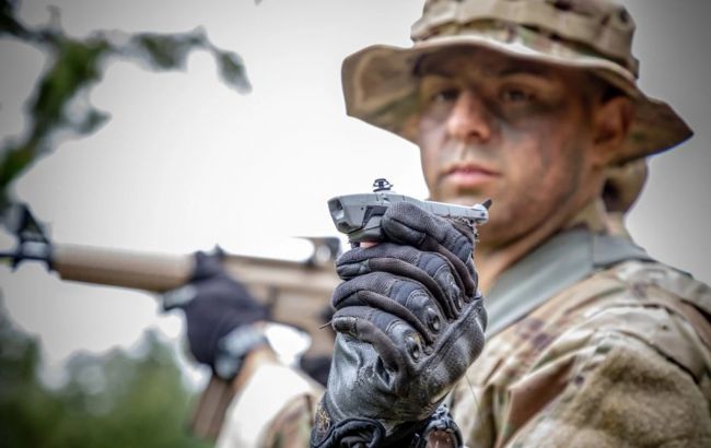 Норвегія і Великобританія поставлять Україні мікродрони для допомоги у війні з Росією