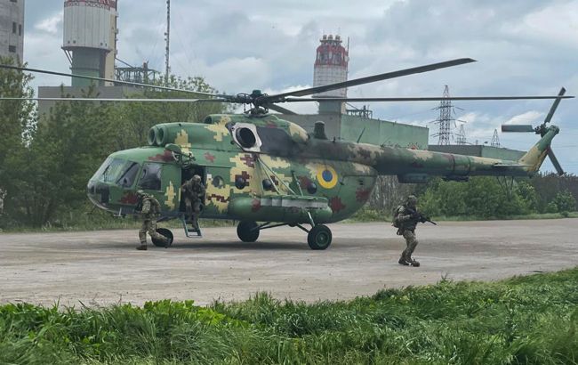 "Альфа" СБУ знищила два танки в Херсонській області (відео)