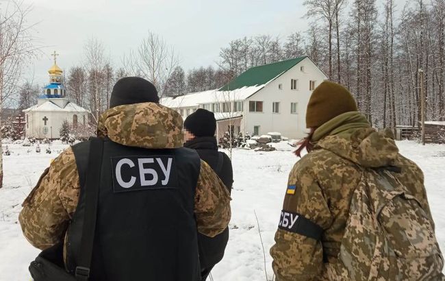 Обшуки в УПЦ МП. СБУ знайшла "методички" Кремля та вчення про сатанізм