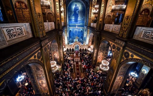 Пасхальное богослужение: во сколько и где смотреть трансляцию