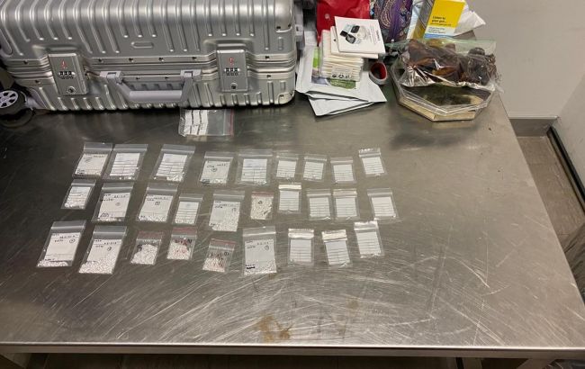 У "Борисполі" затримали партію діамантів на 17 млн гривень