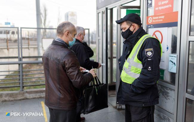 В мэрии Киева рассказали, кому разрешили ездить в транспорте без спецпропуска