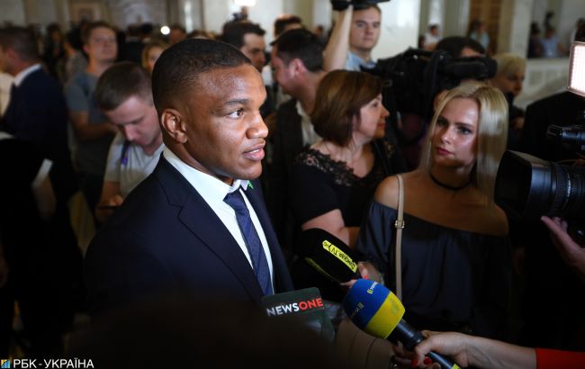 Полиция расследует нападение на нардепа Беленюка в Киеве