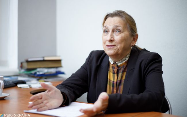 Ирина Бекешкина: Зеленский лично пока не сделал ничего, что разделяет общество