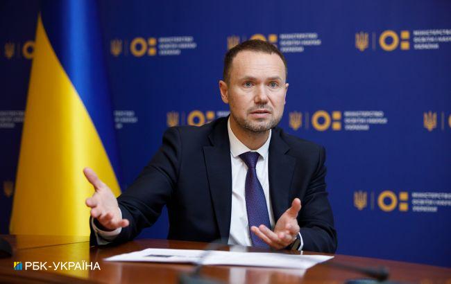 МОН рекомендует прекратить образовательный процесс на две недели