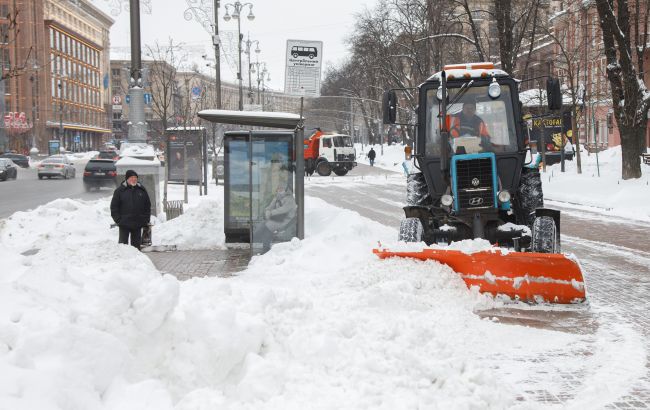 Інформація про відсутність солі у комунальників Києва не відповідає дійсності, - КМДА