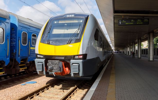 УЗ запускает двухэтажный электропоезд