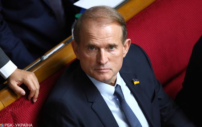 Медведчука и Козака подозревают в госизмене: что известно на данный момент