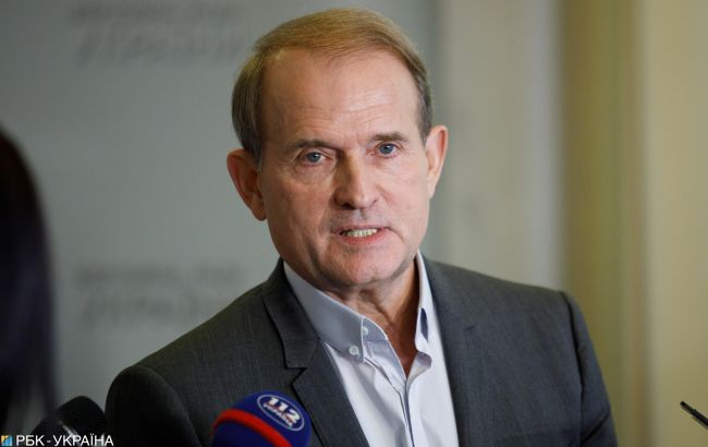 Медведчук не просил убежища у РФ, Москва вряд ли сможет помочь, - Кремль