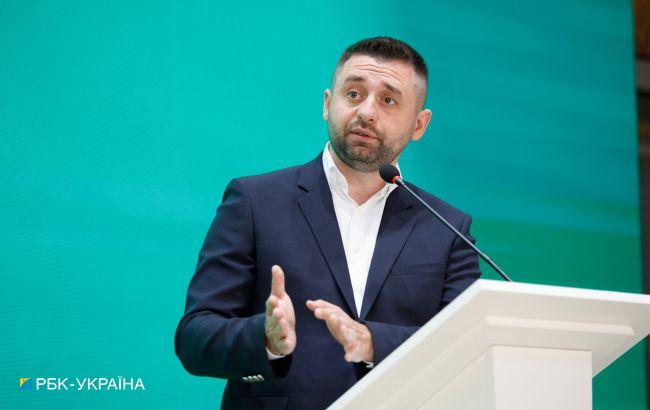 "Рада очищається від фанатів Путіна": Арахамія анонсував ще більше позбавлень мандатів