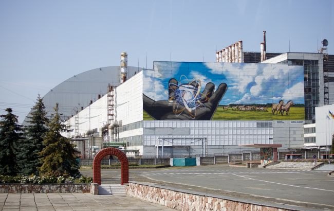 Чорнобильська АЕС у блекауті через обстріл енергооб'єкта в Славутичі