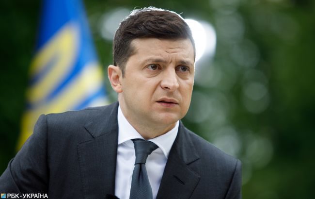 Зеленский наградил жертв катастрофы АН-26