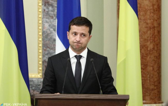 Зеленский записал срочное обращение, в котором сравнил Украину с КНДР (видео)