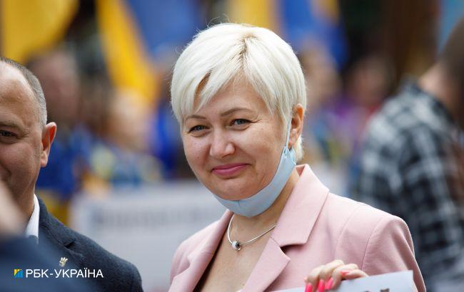 Ницой объяснила разницу между украинцами и россиянами на примере ругательств