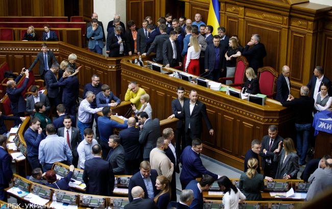 Нардепам новой Рады компенсировали уже более 3 млн гривен за жилье