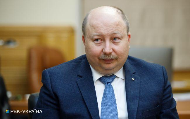 В Кабмине заявили, что реализуют решения Рады по карантину на выходных