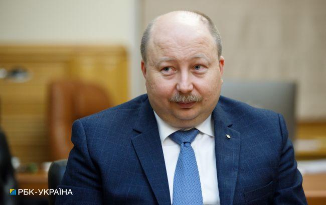 Переселенцям в Україні виплачуватимуть по 2 тисячі гривень щомісяця: як отримати