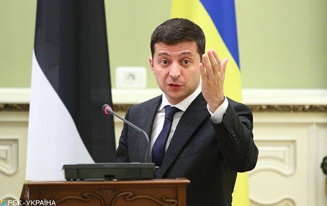 Зеленский овладел украинским: как улучшалась речь президента (видео)