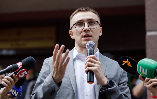 Почти половина украинцев обеспокоены судебным делом Стерненко, - опрос