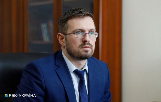 Чи потрібно українцям носити маски: що кажуть у МОЗ