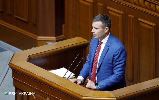 Деньги есть: Кабмин предлагает повысить минимальную зарплату