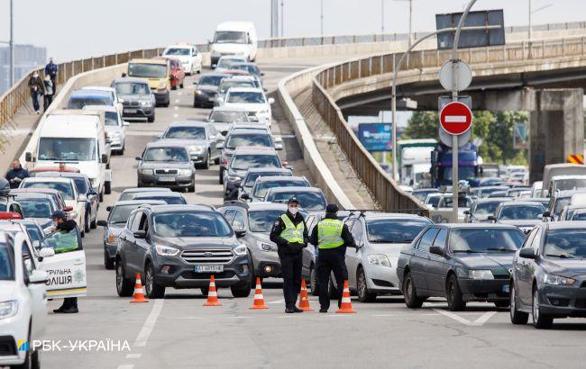 На мосту Метро в Киеве ограничат движение транспорта на четыре дня