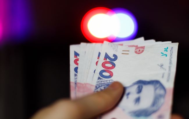 Десяткам тисяч бюджетників підвищать оклади у 1,5-2 рази: кого це стосується